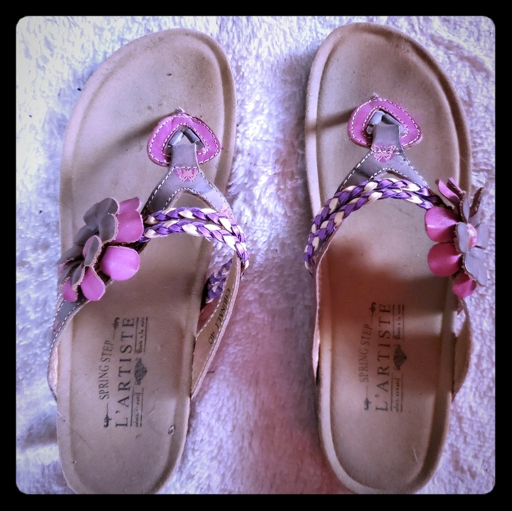 L'Artiste Pink, Purple, and Grey Thong Sandals